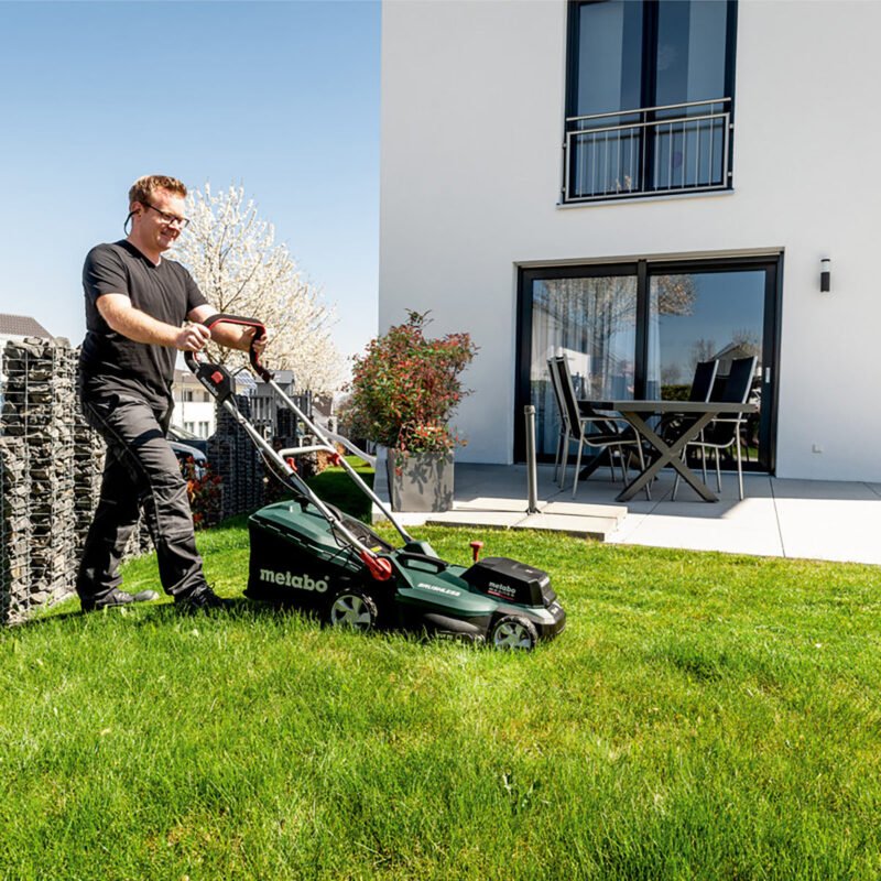 Metabo RM 36-18 LTX BL 36 36V Brushless Lawn Mower with 2 x 4.0Ah Battery & Charger
